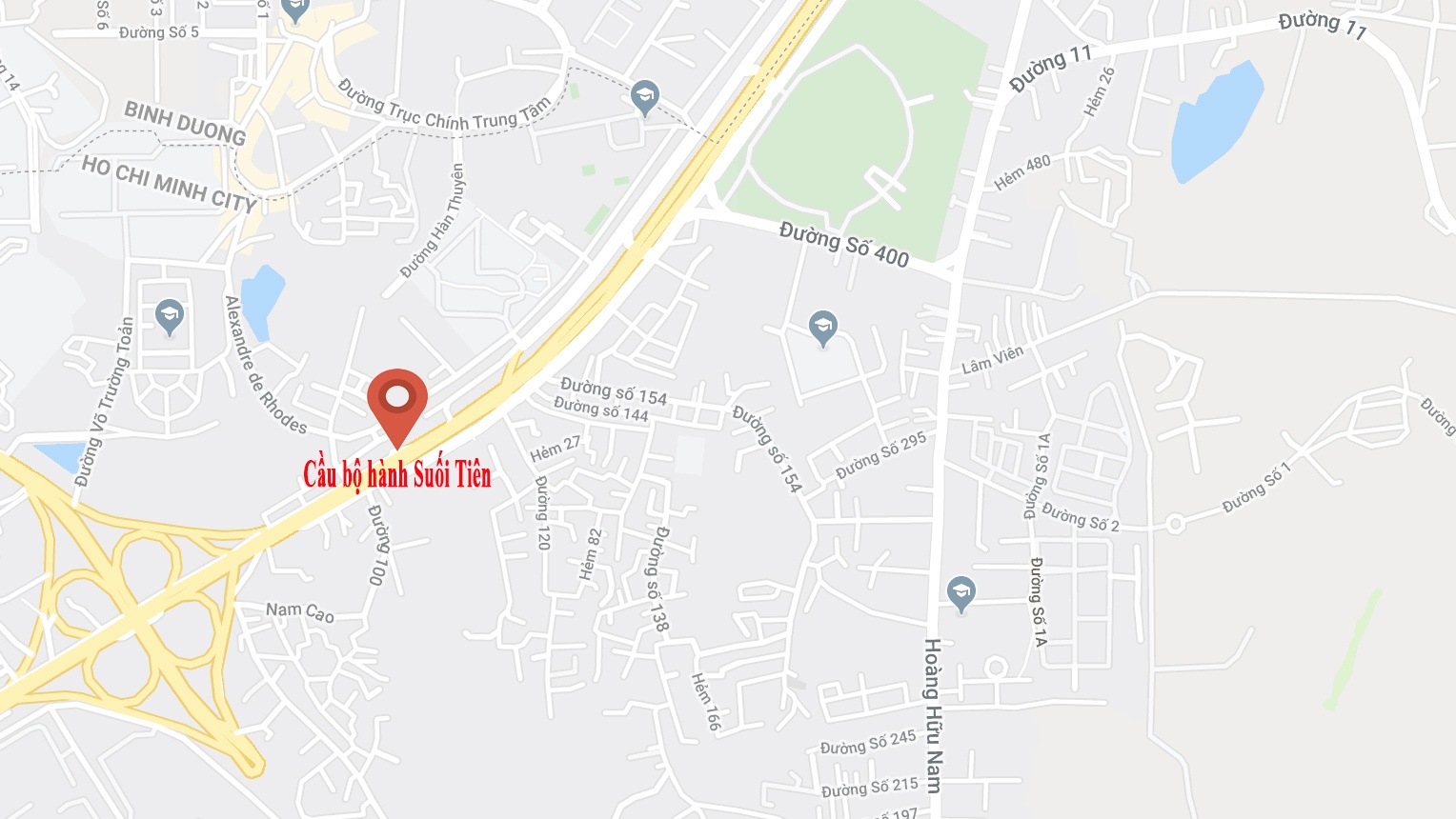 nu sinh tu vong tren cau bo hanh,  cau bo hanh Suoi Tien,  nu sinh tu vong,  nu sinh non oi tu vong,  quan Thu Duc,  TP.HCM anh 2