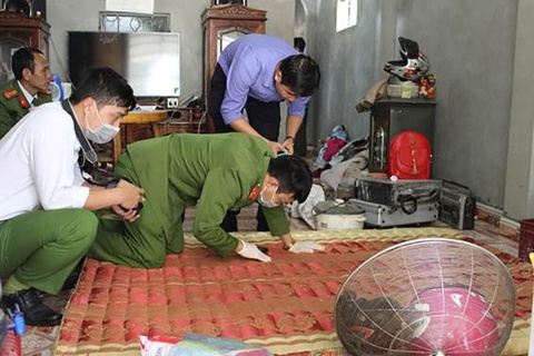 Giet vo sap cuoi vi ghen hinh anh