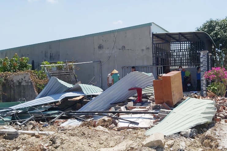 Con do dap pha nha anh 1