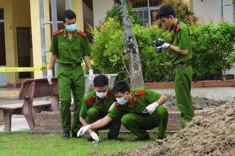 Hai ga trai ra dau thu sau 3 ngay giet nguoi hinh anh
