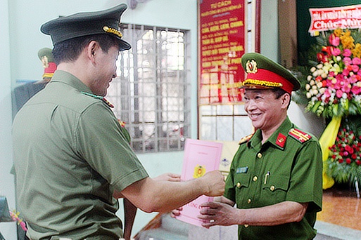 Trưởng công an TP Biên Hoà ảnh 1 Truong cong an TP Bien Hoa anh 1