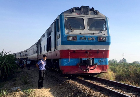 Mien phi doi, tra ve tau den vung co dich hinh anh