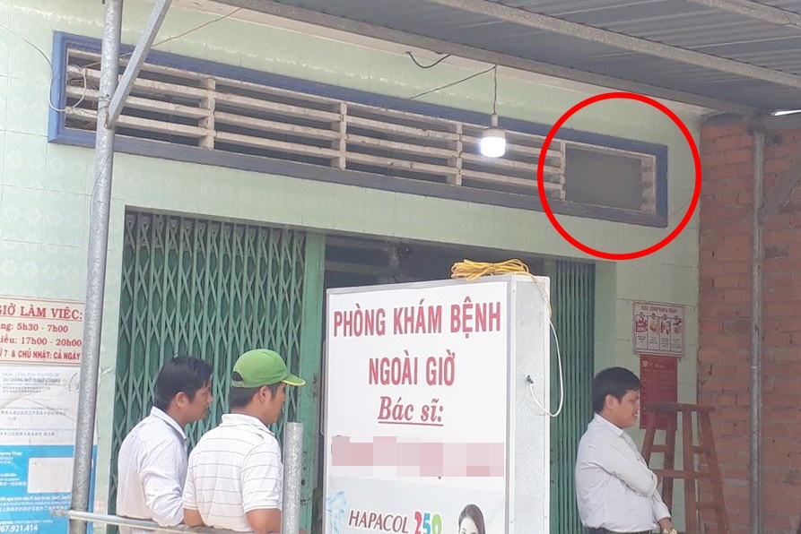 Nu bac si vo ngat xiu khi gap ten cuop hinh anh