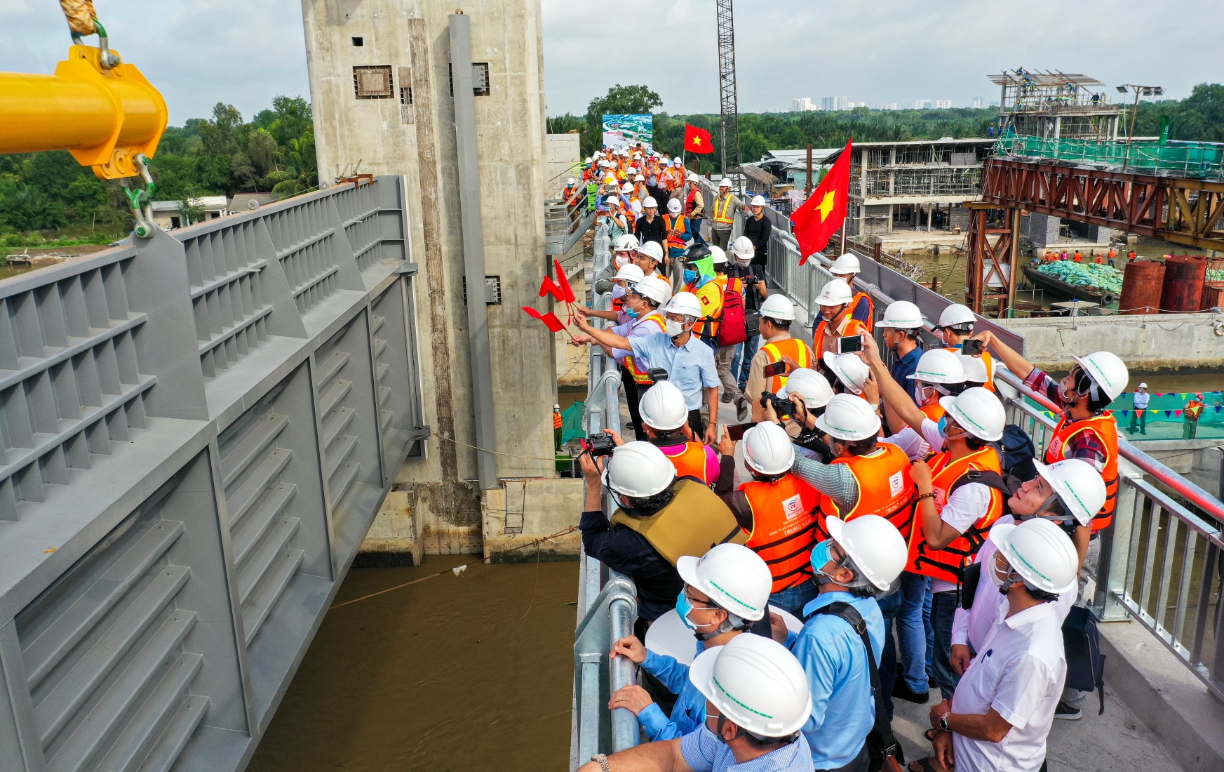 du an ngan trieu chong ngap anh 7