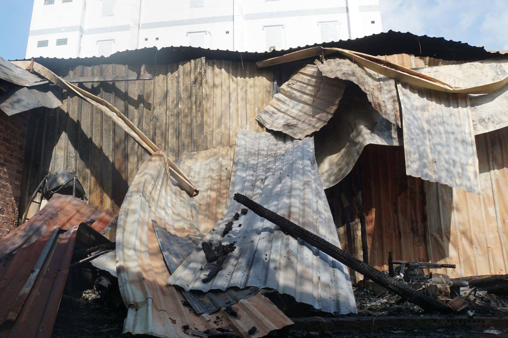 chay day nha tro anh 1