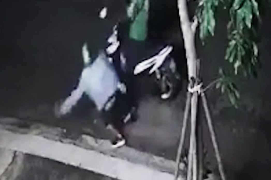 Tai xe GrabBike bi cuop xe o TP.HCM hinh anh