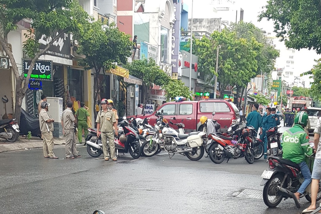 cướp ngân hàng ở TP.HCM ảnh 1 cuop ngan hang o TP.HCM anh 1
