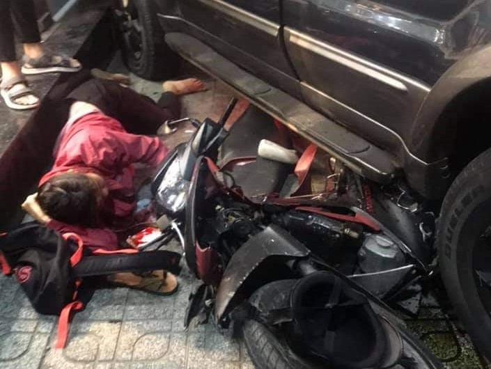 Nhan chung ke luc oto tong hang loat xe may o TP.HCM hinh anh