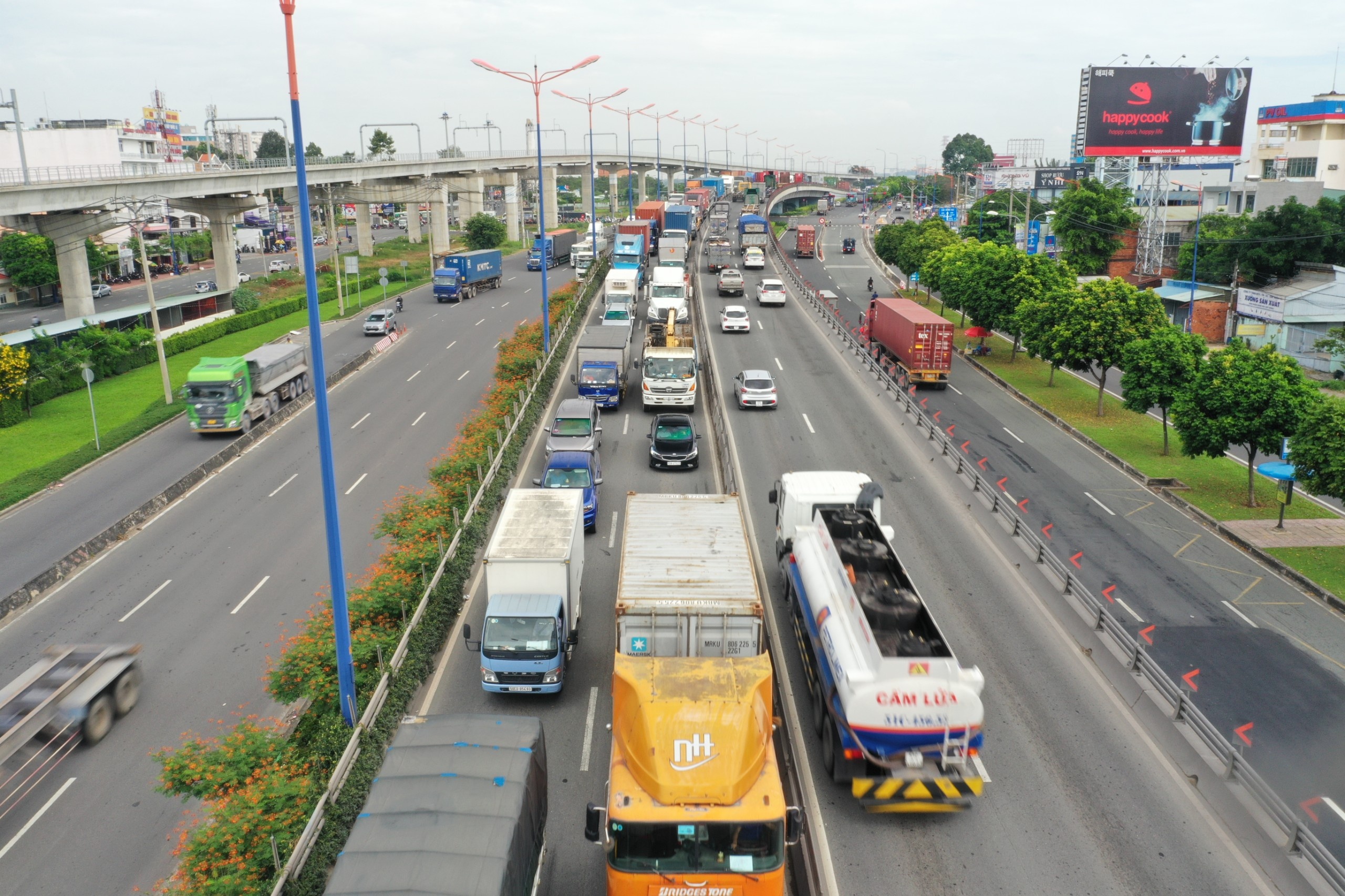 ket xe xa lo Ha Noi anh 2