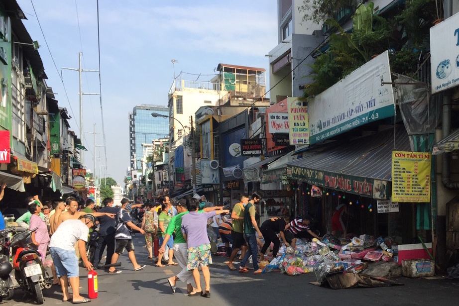 chay nha Nguyen Thuong Hien anh 2