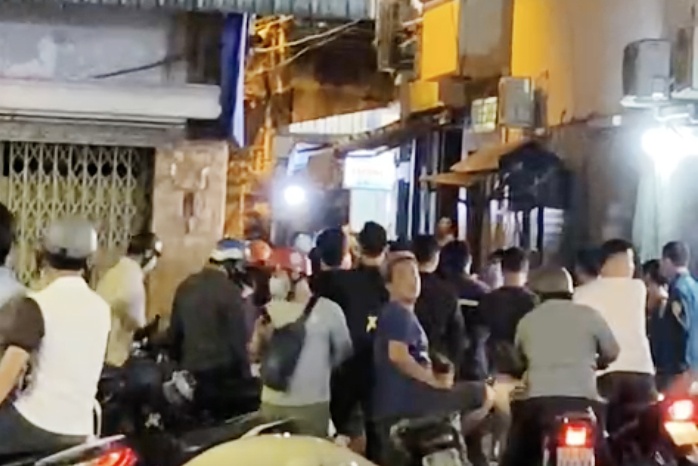 khống chế kẻ nghiện ma túy ảnh 1 khong che ke nghien ma tuy anh 1