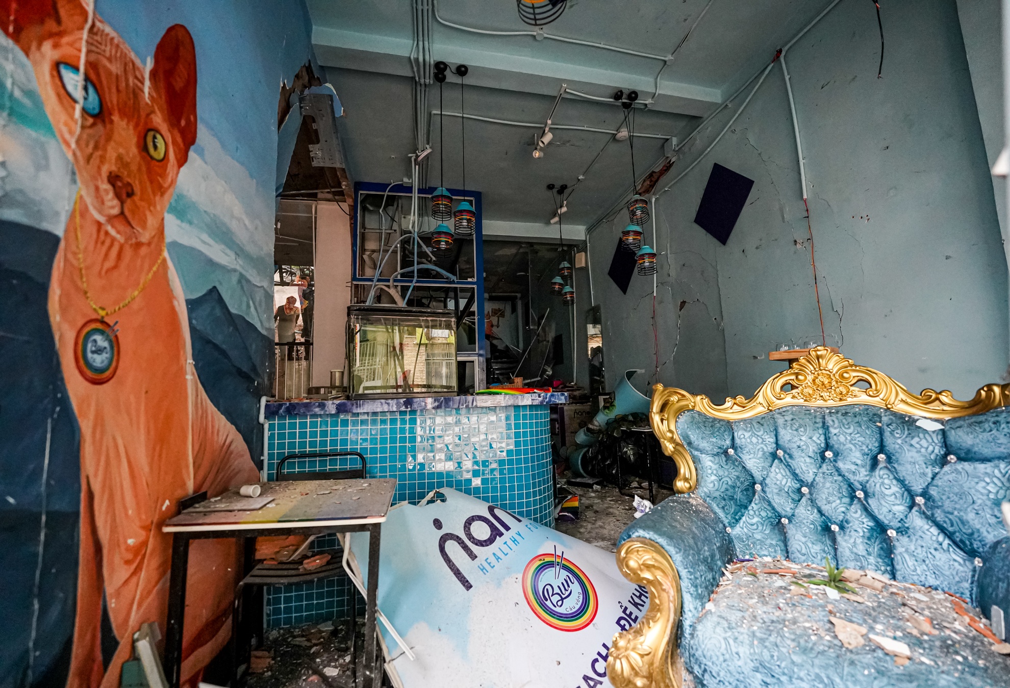 Canh tan hoang sau vu no o TP.HCM hinh anh