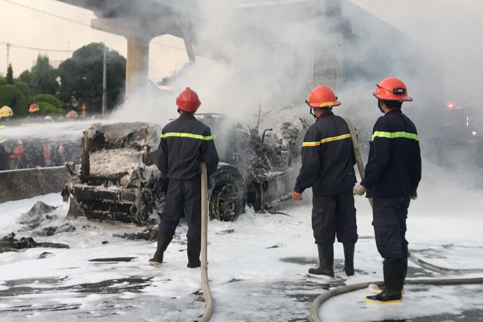 chay xe dau keo anh 1