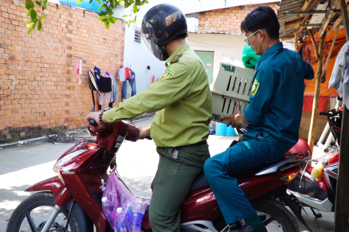 vay bat dan khi anh 1