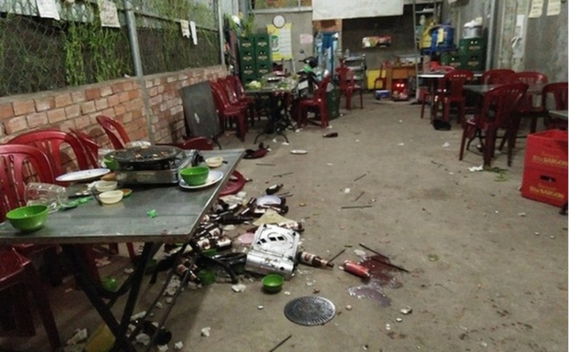 Bat tam giam nhom chem ban nhau cua vo hinh anh