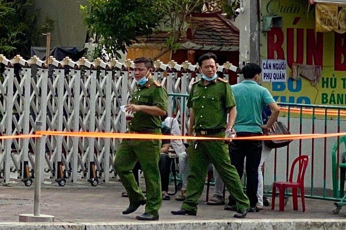 Hai co gai khong lien lac gia dinh mot tuan truoc khi roi tu chung cu hinh anh