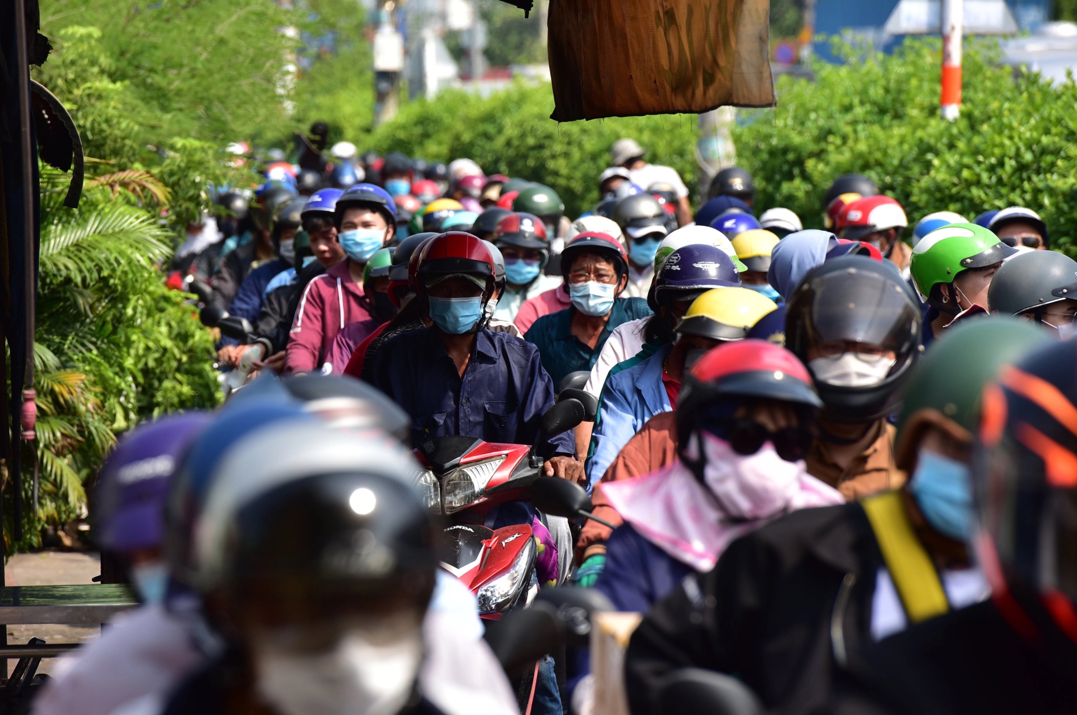 ket xe pha Cat Lai anh 3