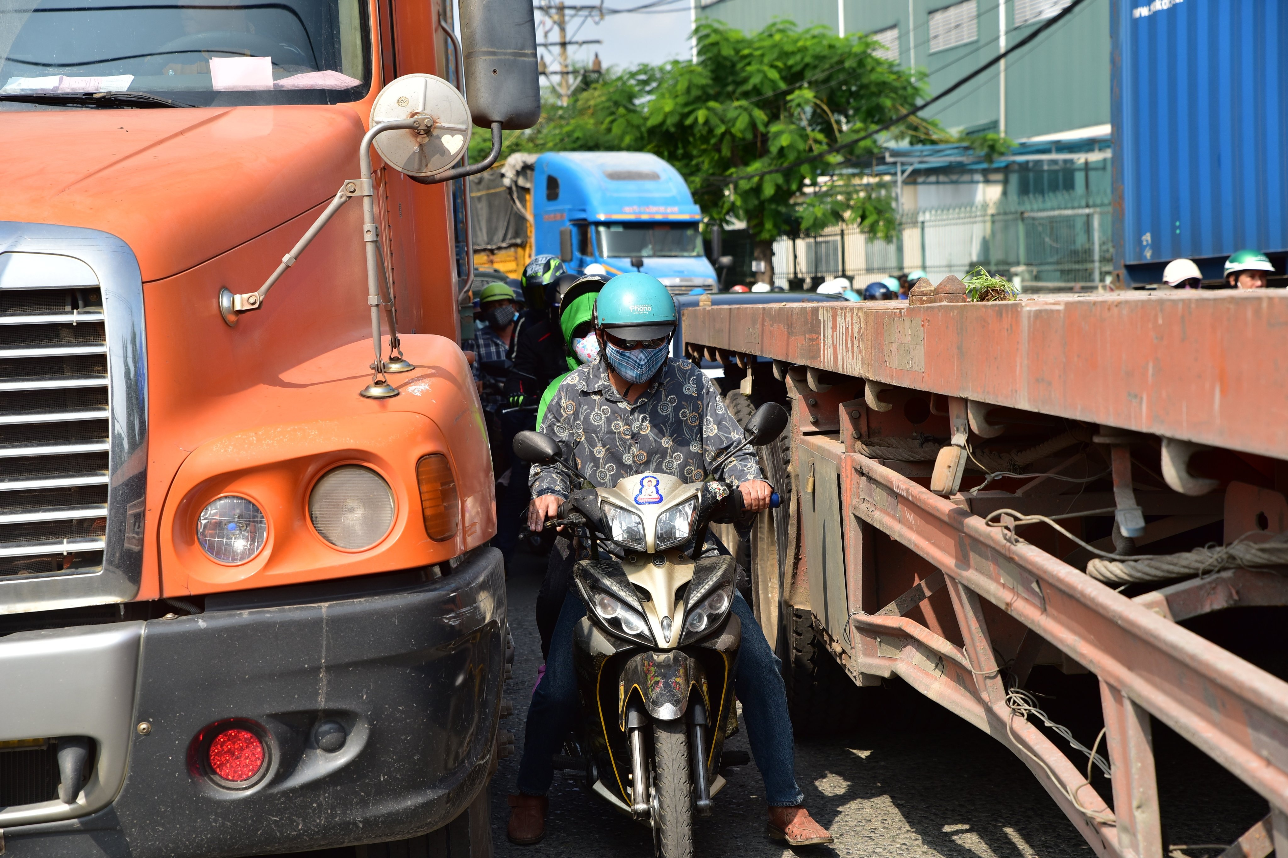 ket xe pha Cat Lai anh 5