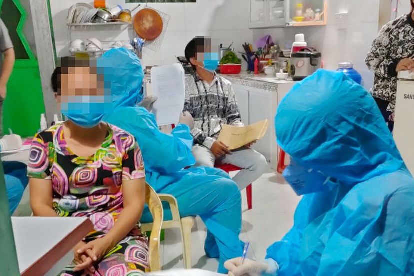 Ca mac Covid-19 dau tien o Long An lien quan co so ton giao tai TP.HCM hinh anh