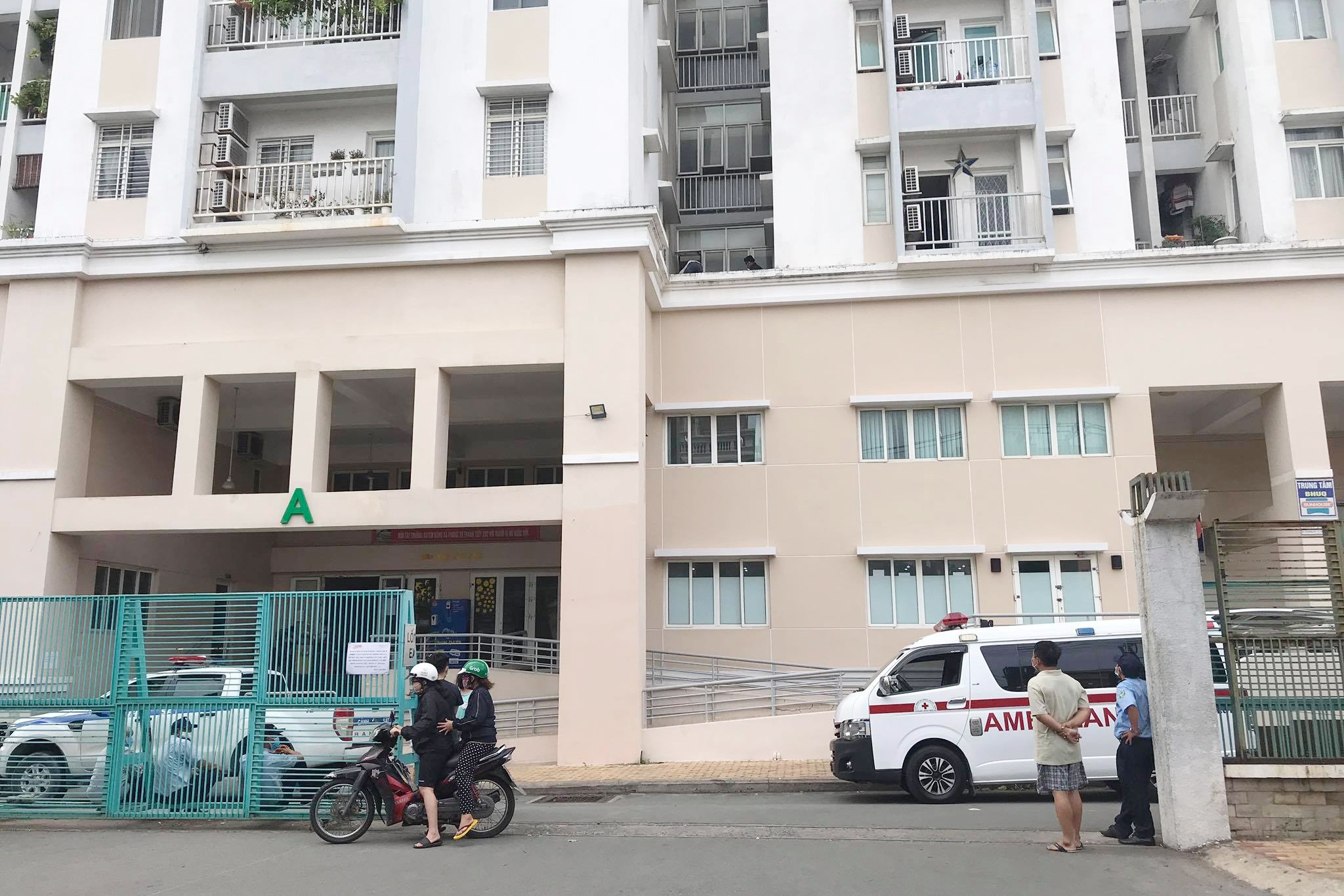 roi chung cu tu vong anh 1