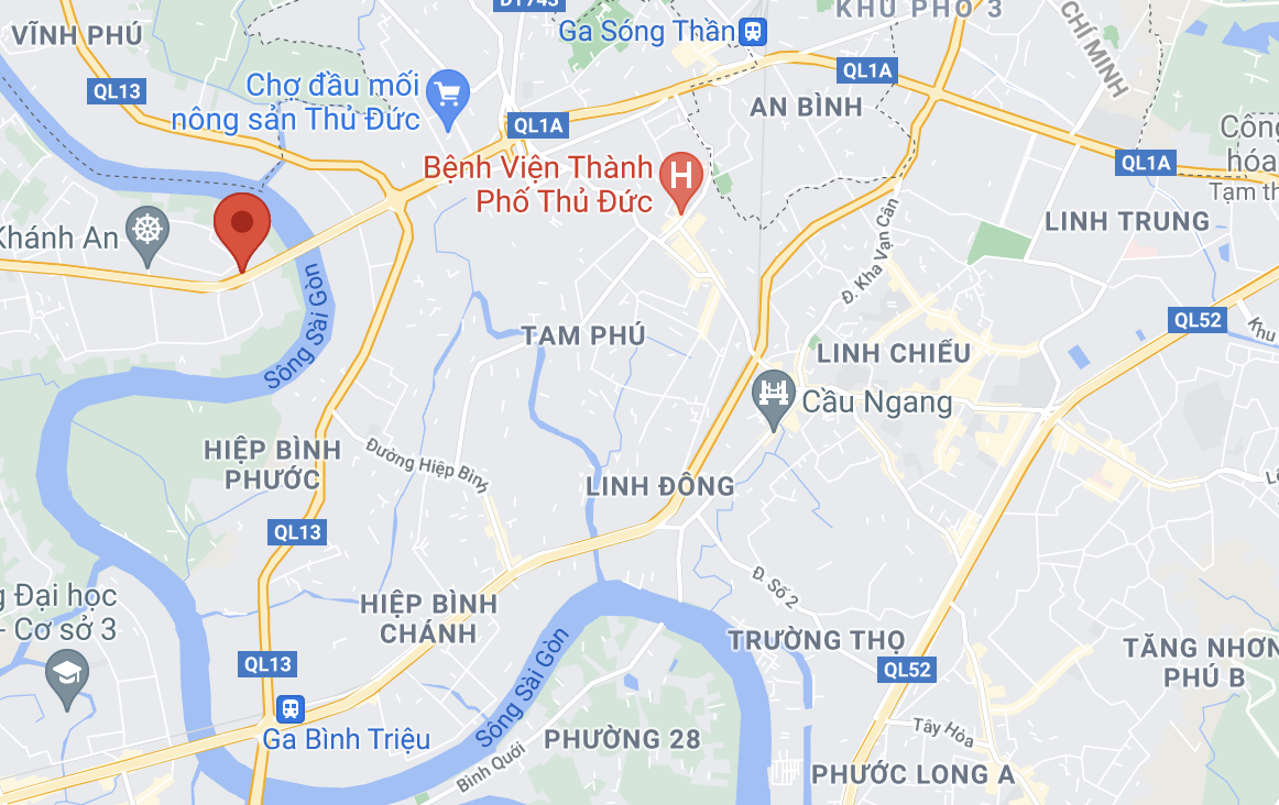 thung container lat tren quoc lo 1 anh 2