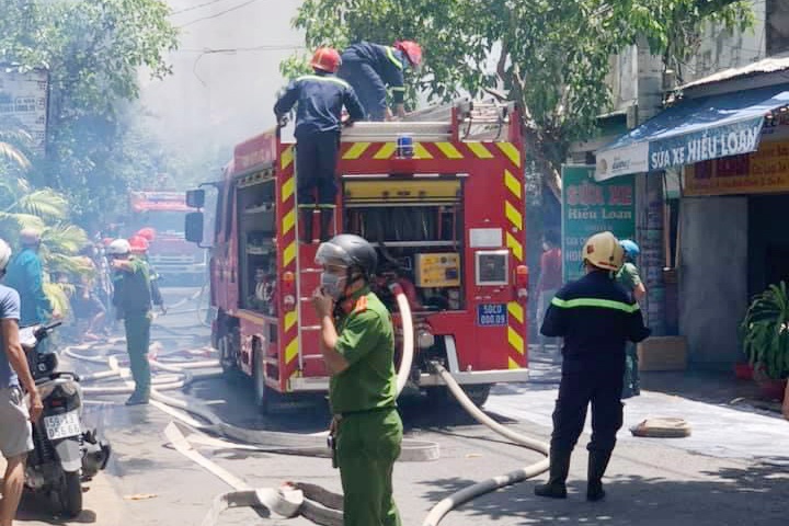 chay nha o TP.HCM anh 1