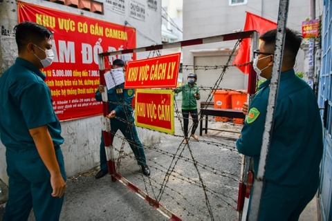 Gia han phong toa them 14 ngay voi 6 phuong o Dong Nai hinh anh