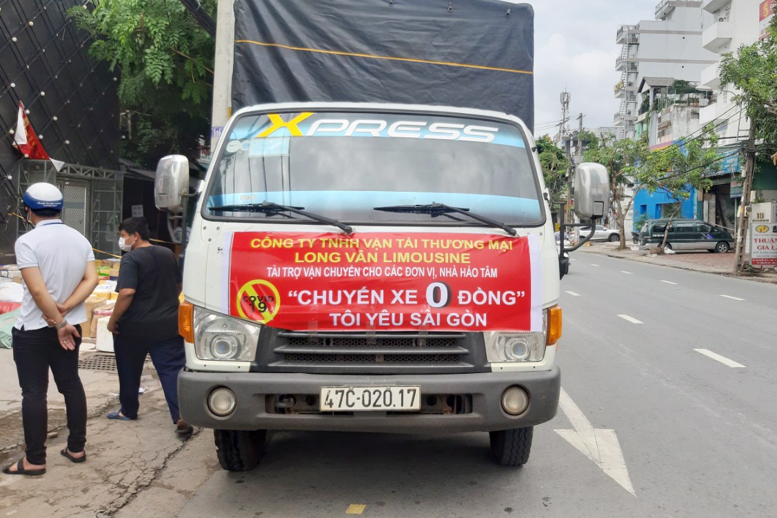 Xuat hien xe gia doan tu thien de vao TP.HCM hinh anh