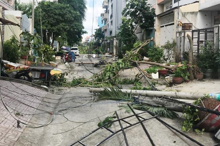 nhieu tru dien nga do anh 1