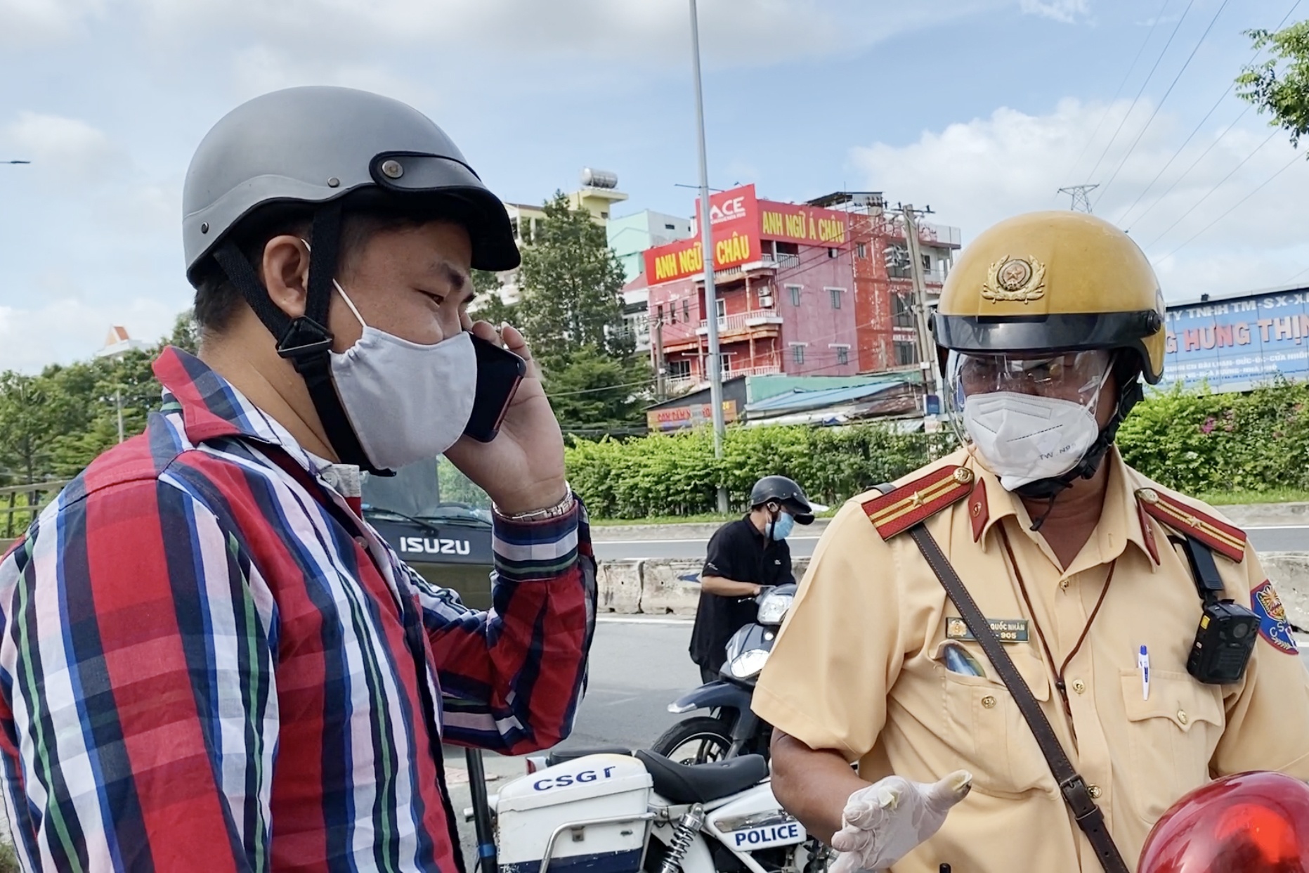 phat ra ngoai khong can thiet anh 2