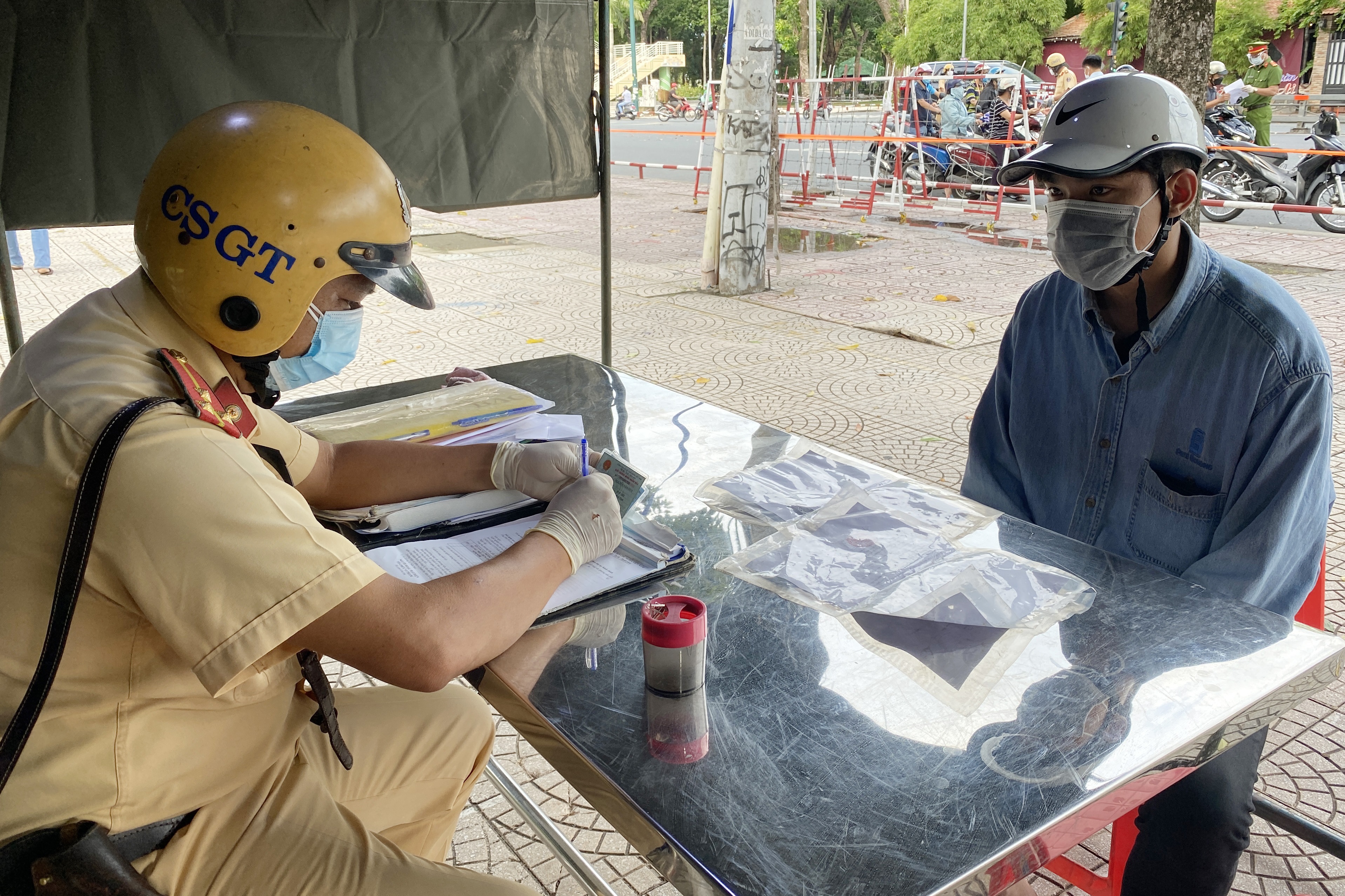 phat ra ngoai khong can thiet anh 1