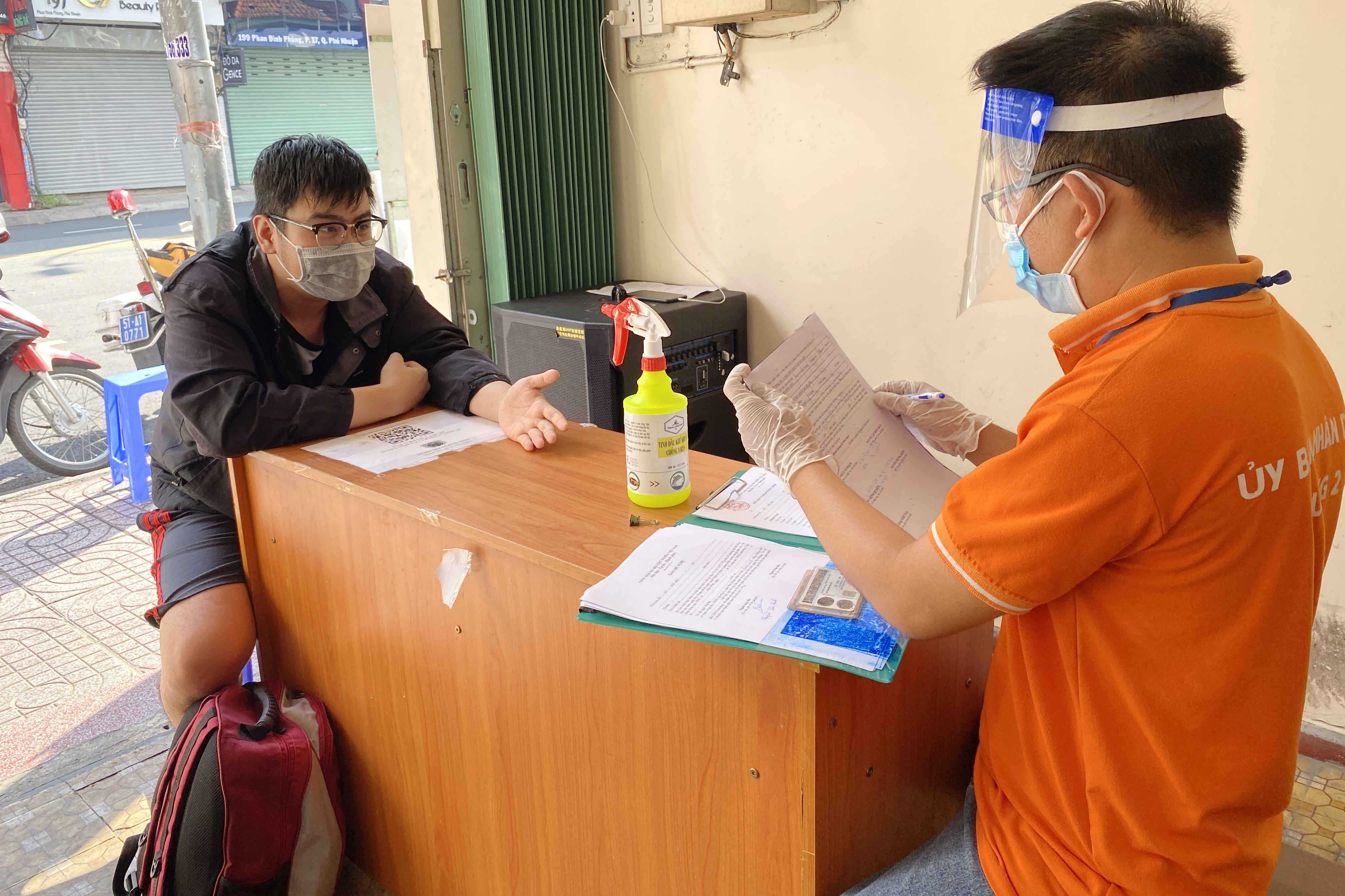 phat ra ngoai khong can thiet anh 2