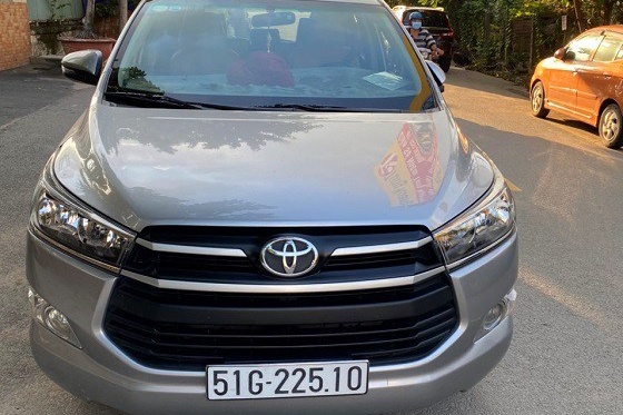 dua nguoi ve que trai phep anh 2