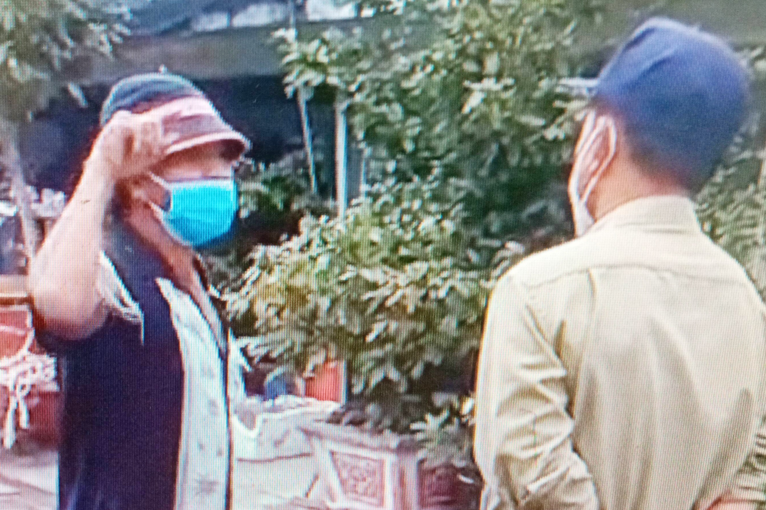 phạt ra ngoài không cần thiết ảnh 1 phat ra ngoai khong can thiet anh 1