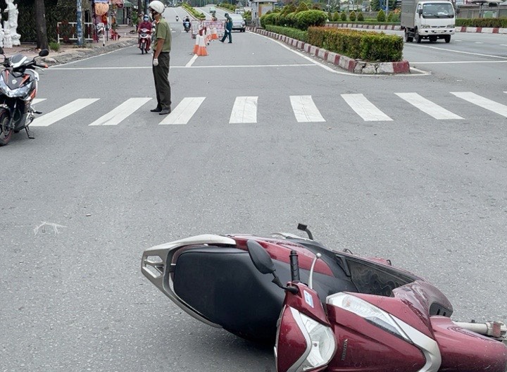 cho ba bau di cap cuu anh 2