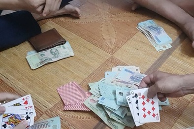 5 nguoi danh bac trong dot dich bi phat 75 trieu hinh anh