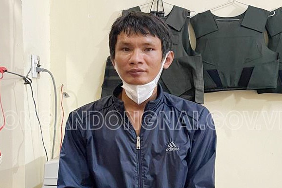 bắt kẻ dọa giết vợ con ảnh 1 bat ke doa giet vo con anh 1