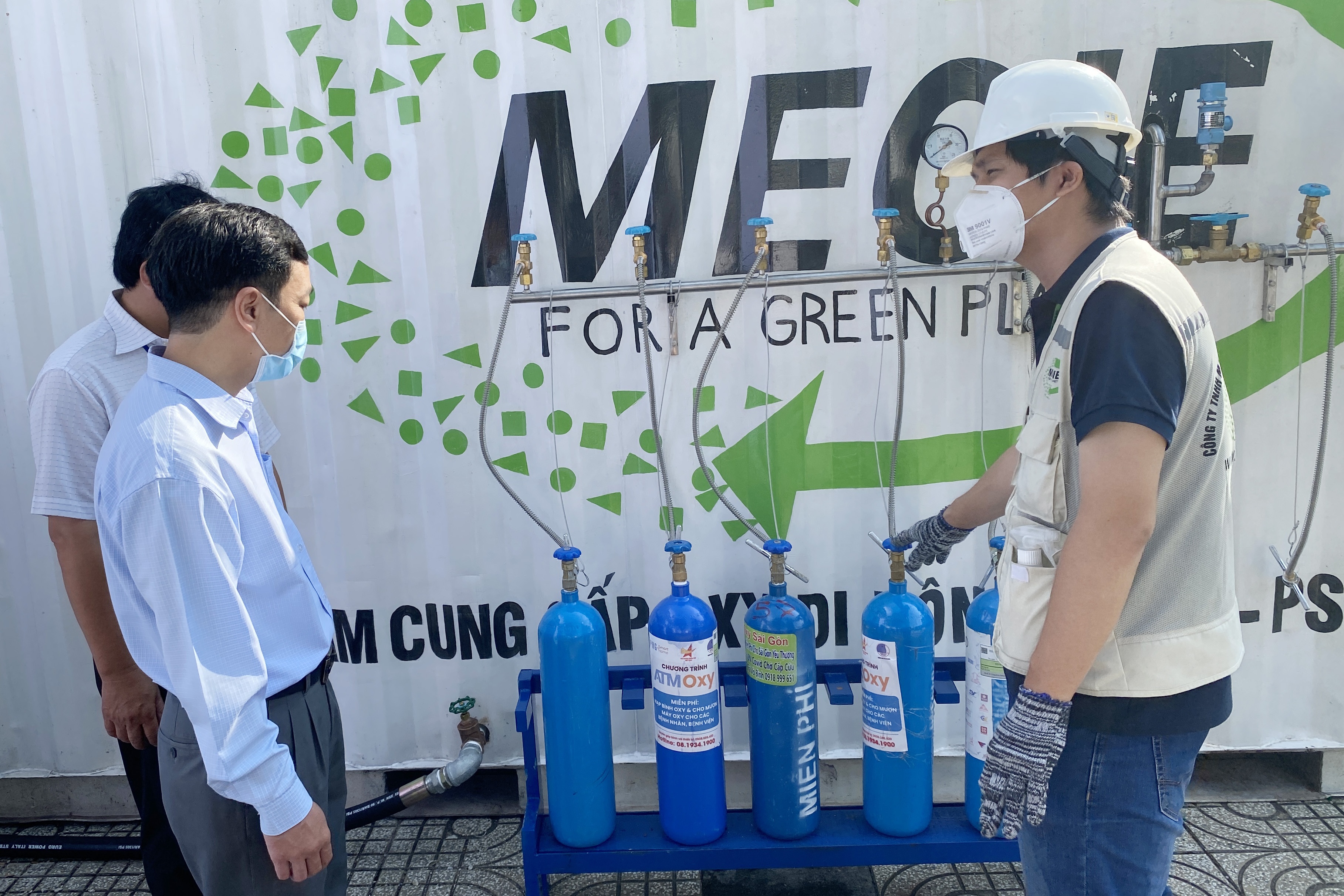 Tram oxy di dong anh 1