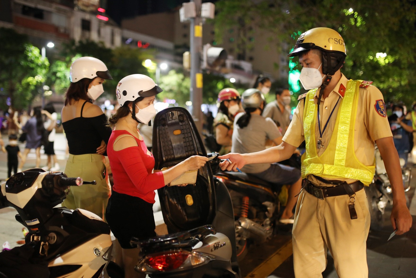 CSGT quan 1 xu phat anh 2