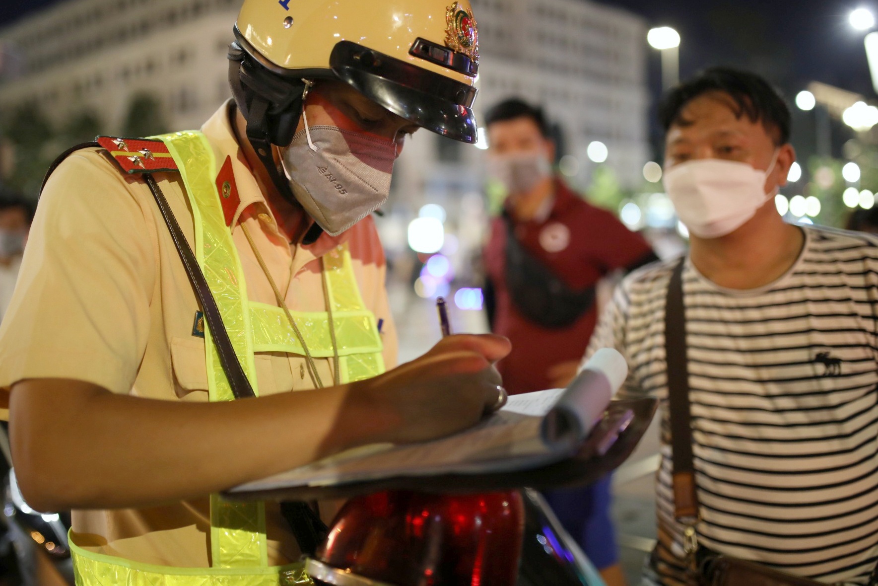 CSGT quan 1 xu phat anh 3