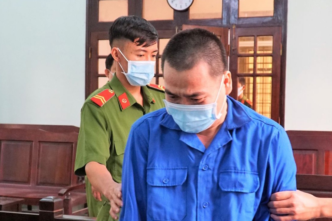 Thay giao dam o hoc sinh o Tay Ninh bi tang an tu hinh anh