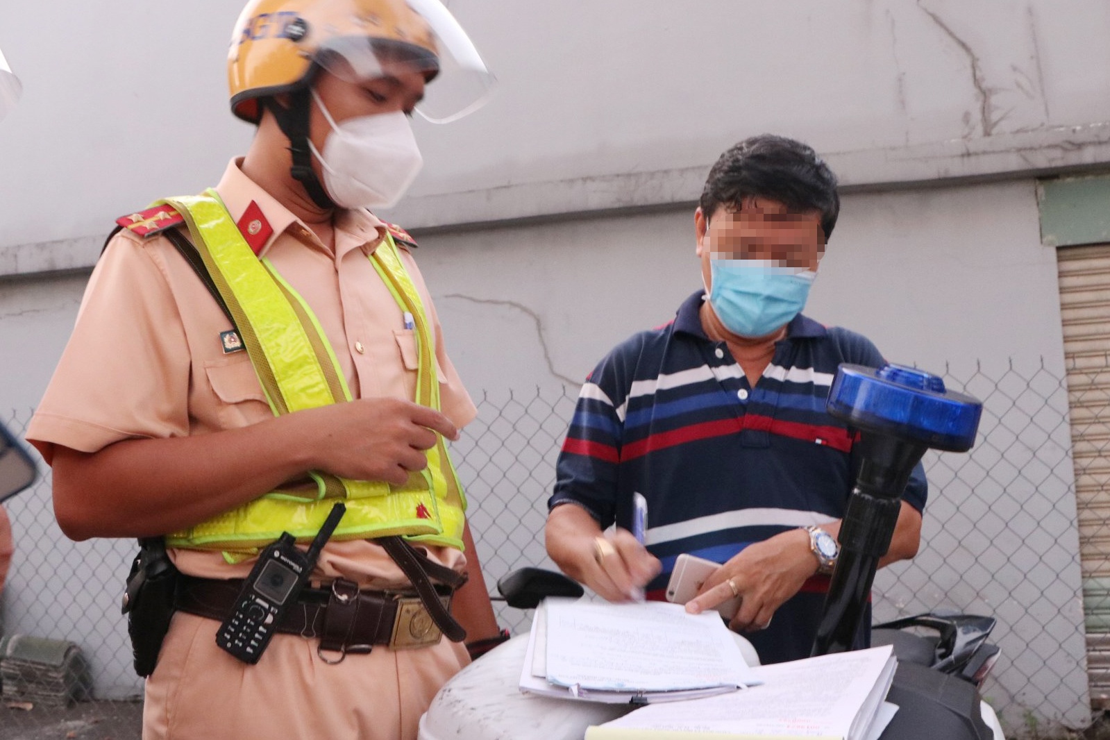 CSGT xử phạt xe đạp ảnh 2 CSGT xu phat xe dap anh 2