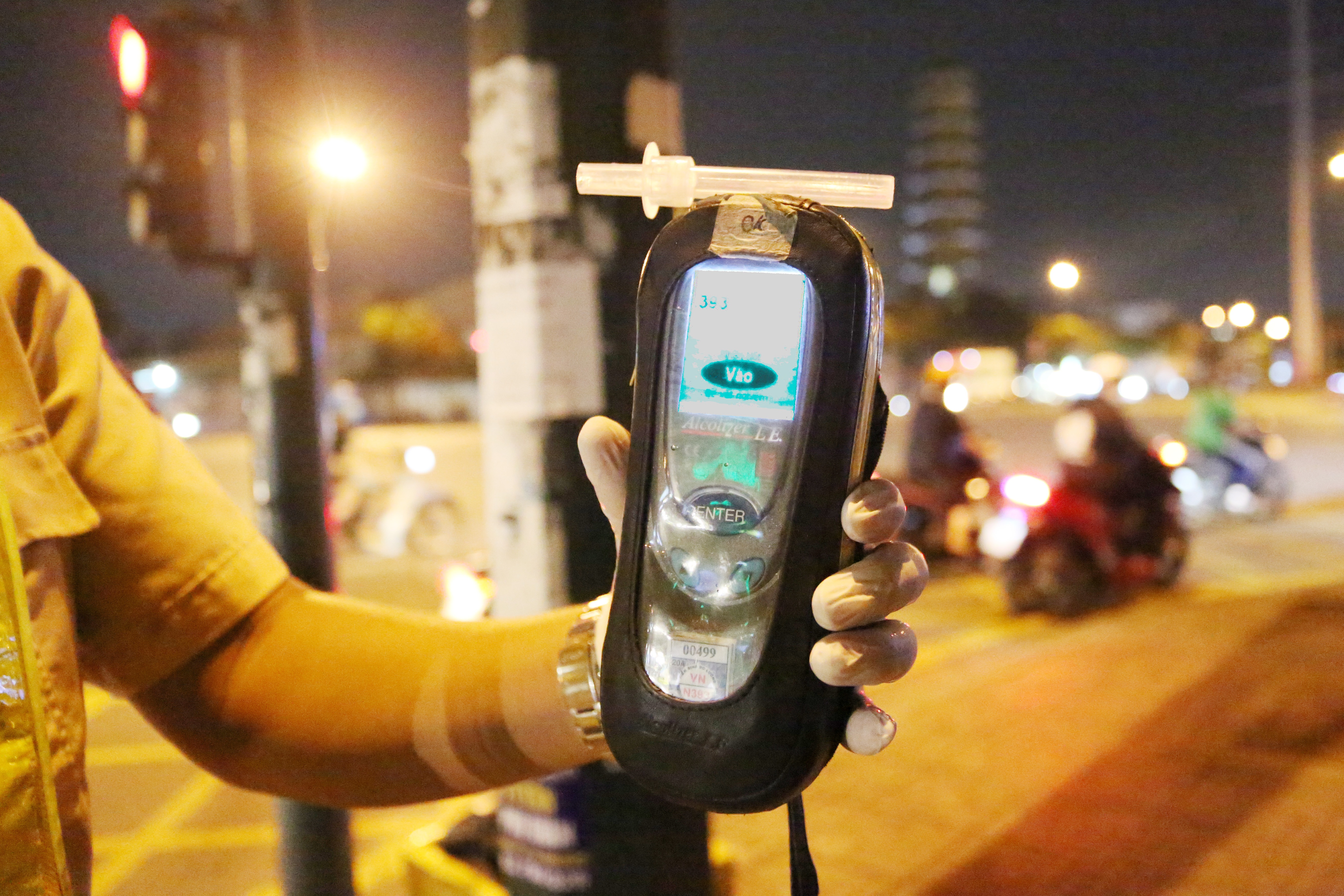 CSGT do nong do con anh 4