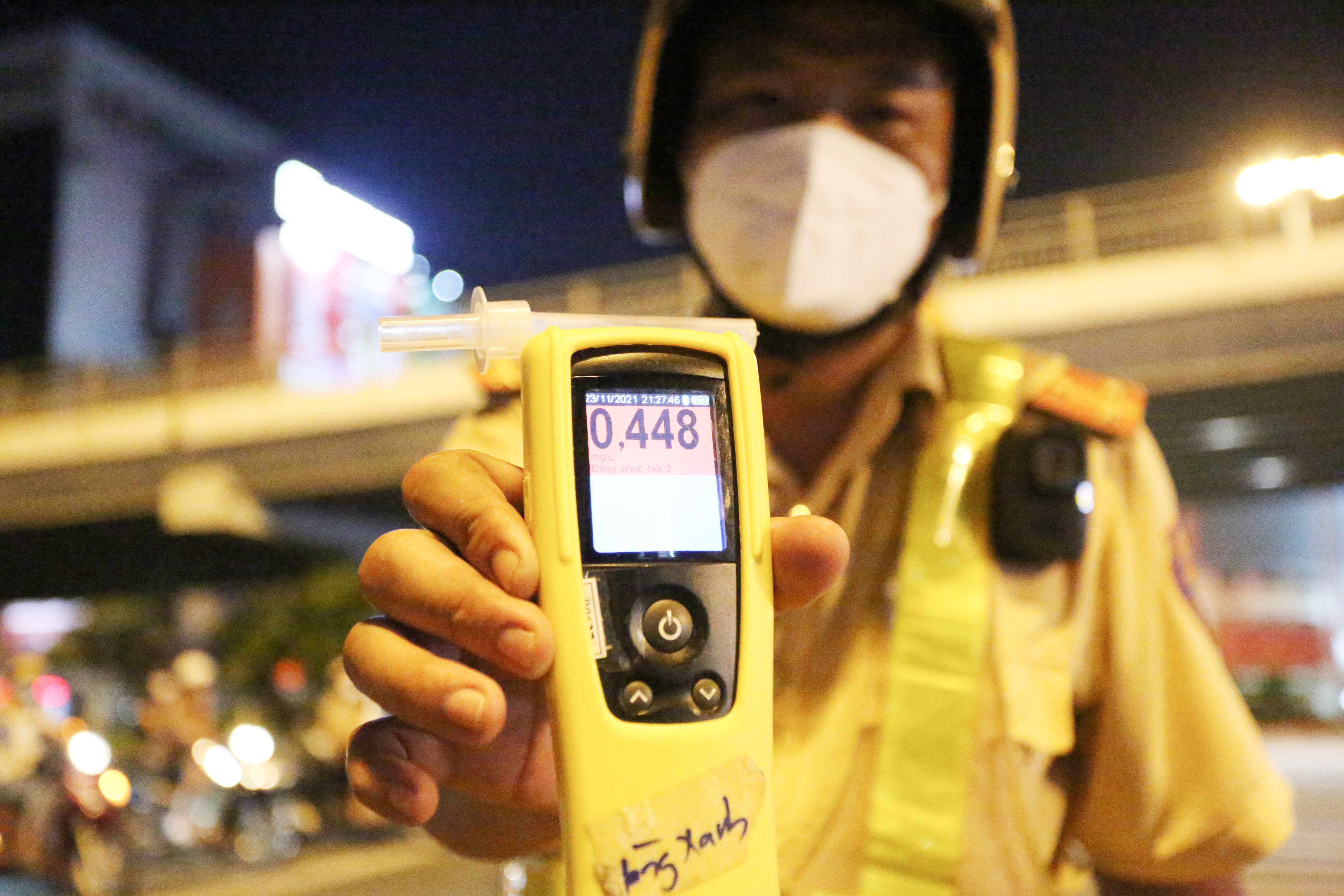 CSGT do nong do con anh 4