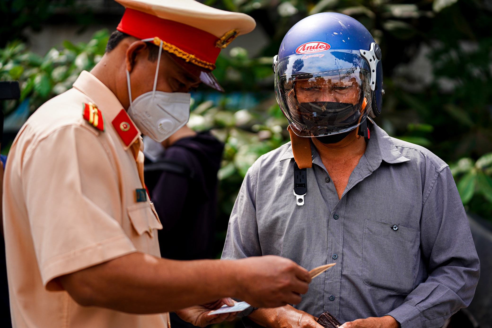 CSGT xu ly xe mu anh 5