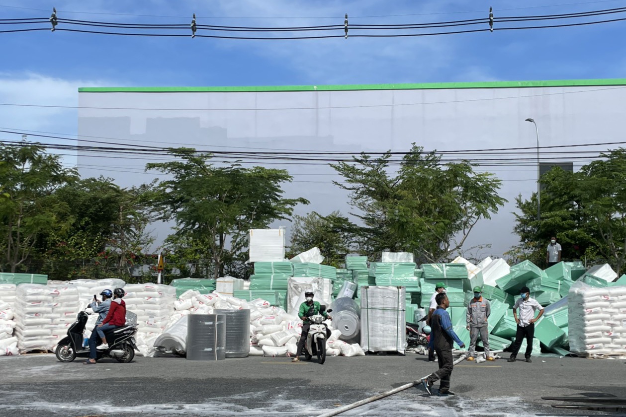 chay cong ty o Cu Chi anh 2