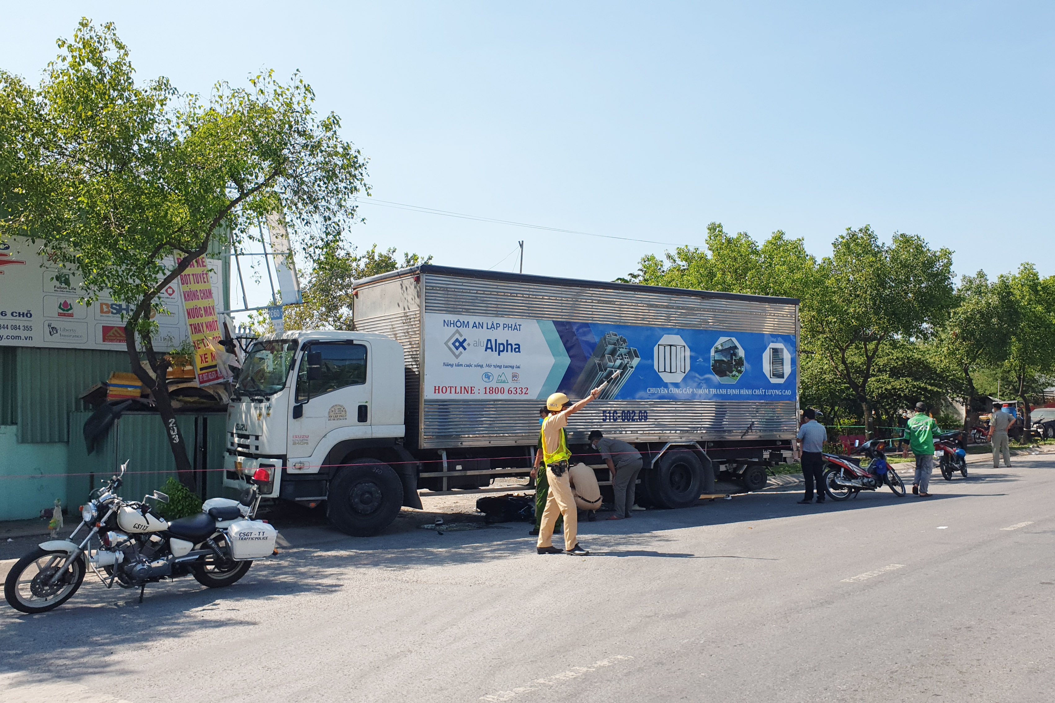 xe tai can chet nguoi anh 1