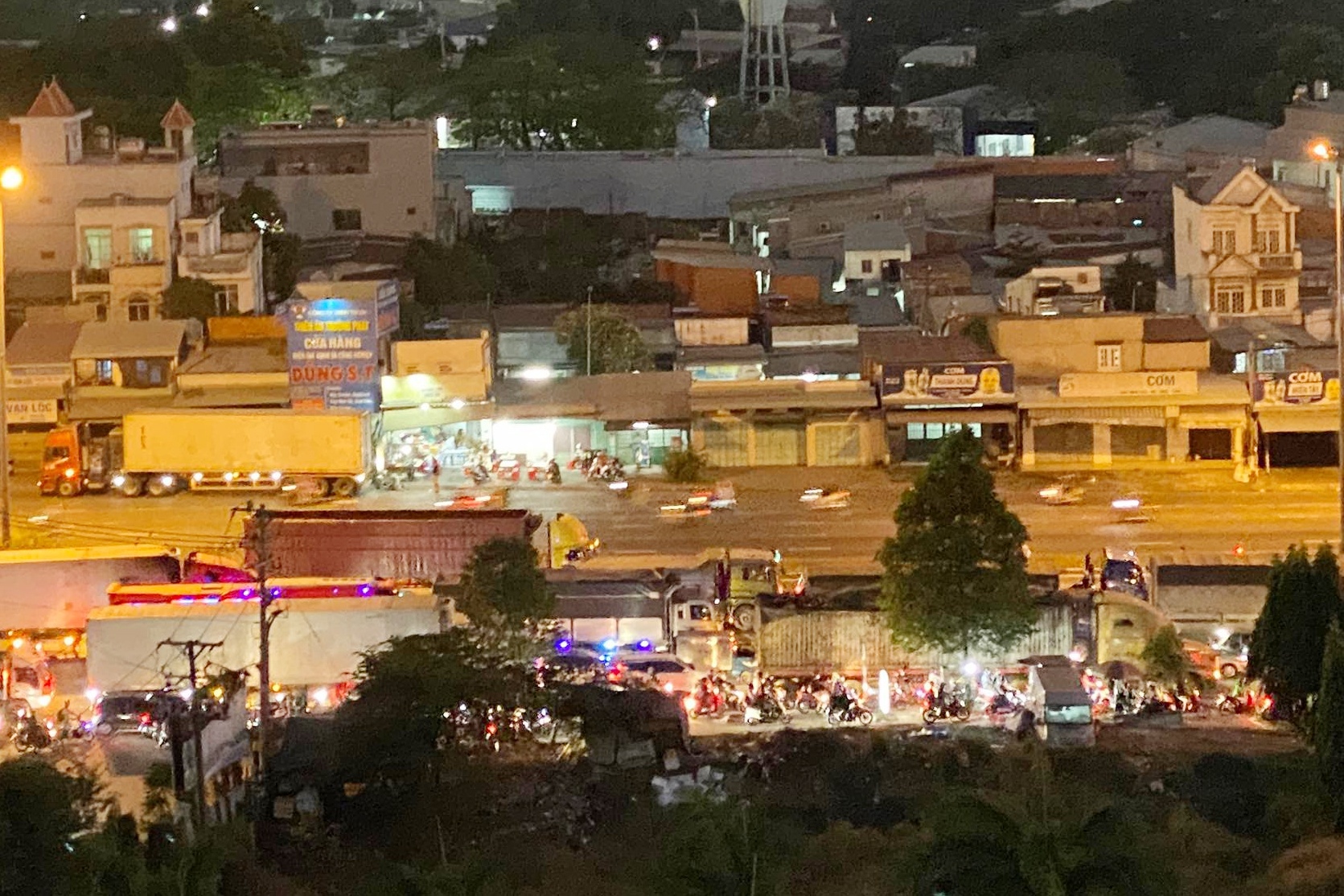 tai nan quoc lo 1 anh 2