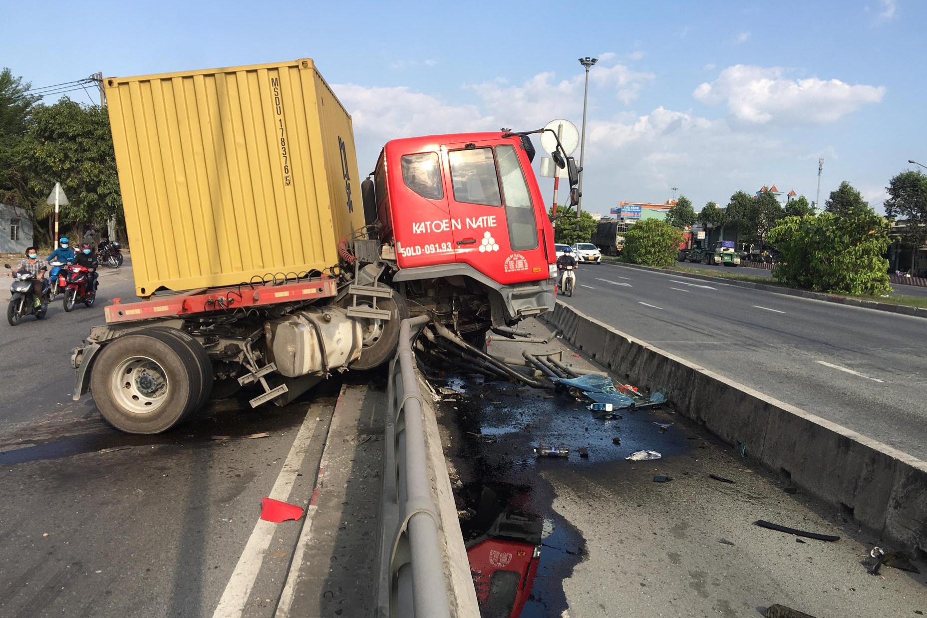 tai nan quoc lo 1 anh 1