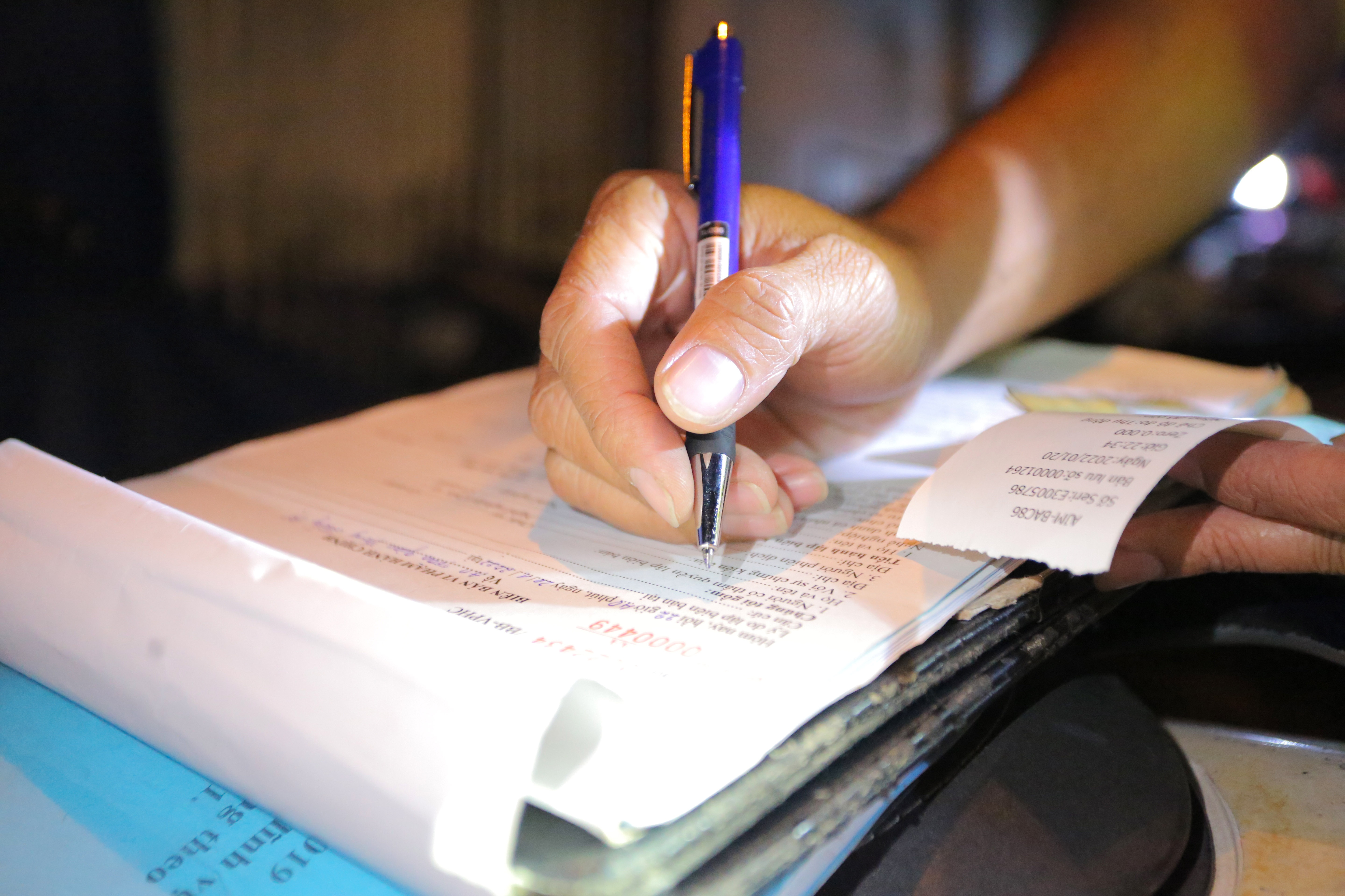 CSGT kiem tra nong do con anh 3